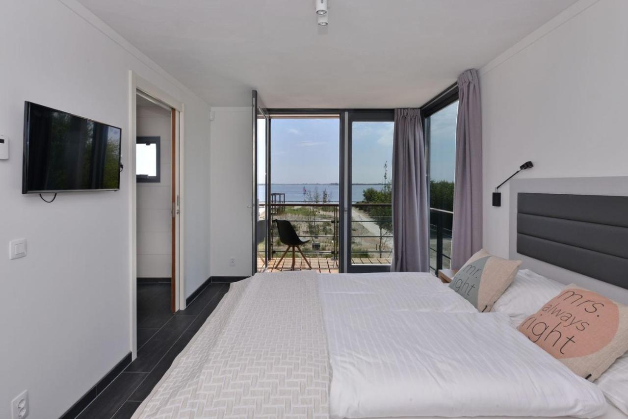 Oasis Punt-West Hotel&Beach Resort Ouddorp Exterior foto